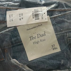 abercrombie jeans- brand new, tags on